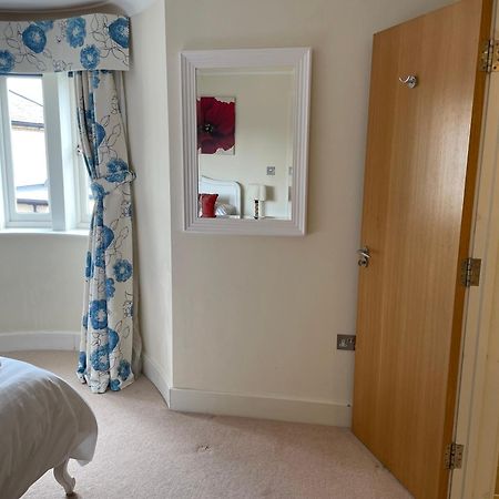 Top Floor En-Suite Double Bedrooms With Great View Of Windsor Castle & Free Parking Zewnętrze zdjęcie