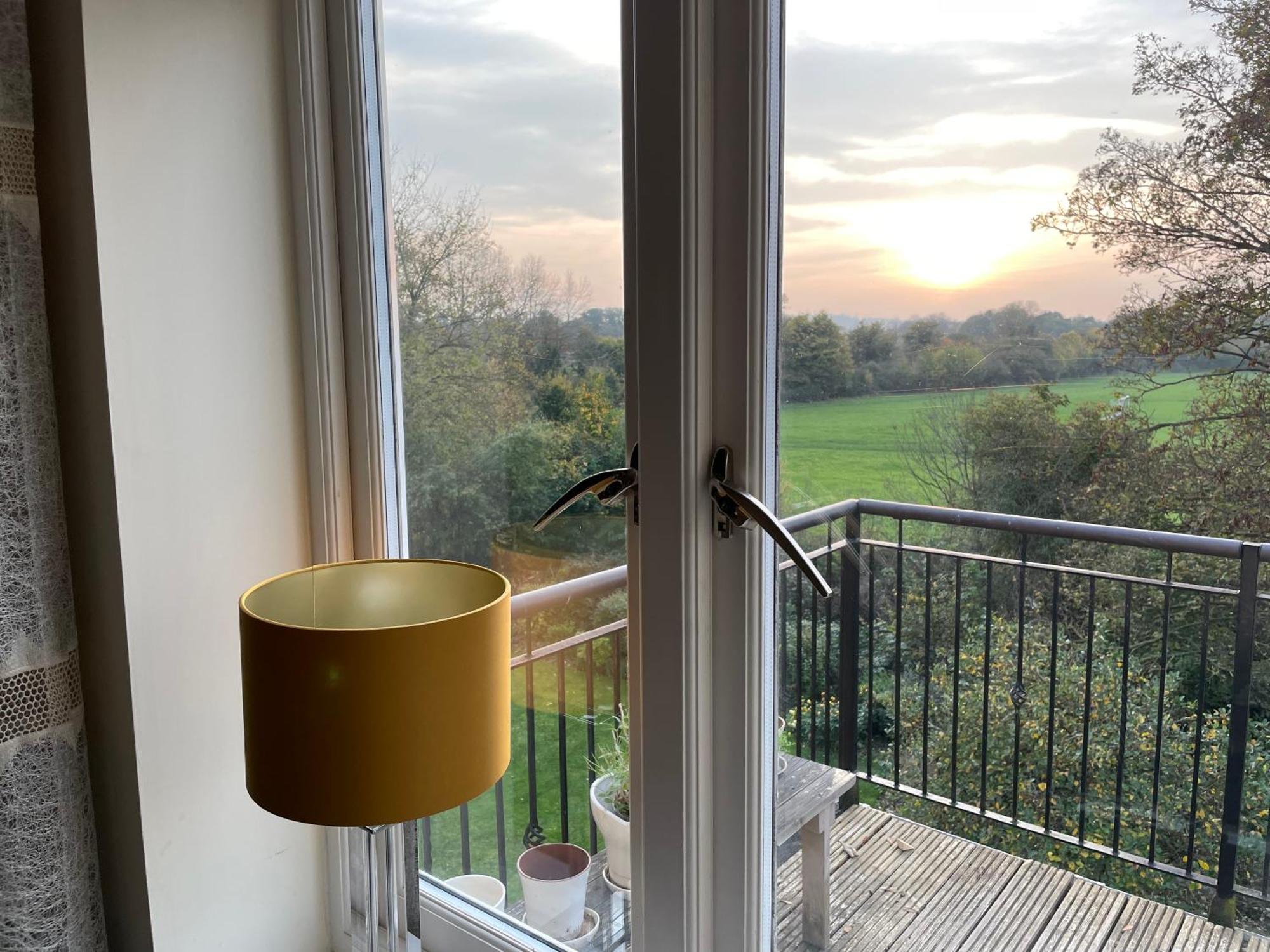 Top Floor En-Suite Double Bedrooms With Great View Of Windsor Castle & Free Parking Zewnętrze zdjęcie