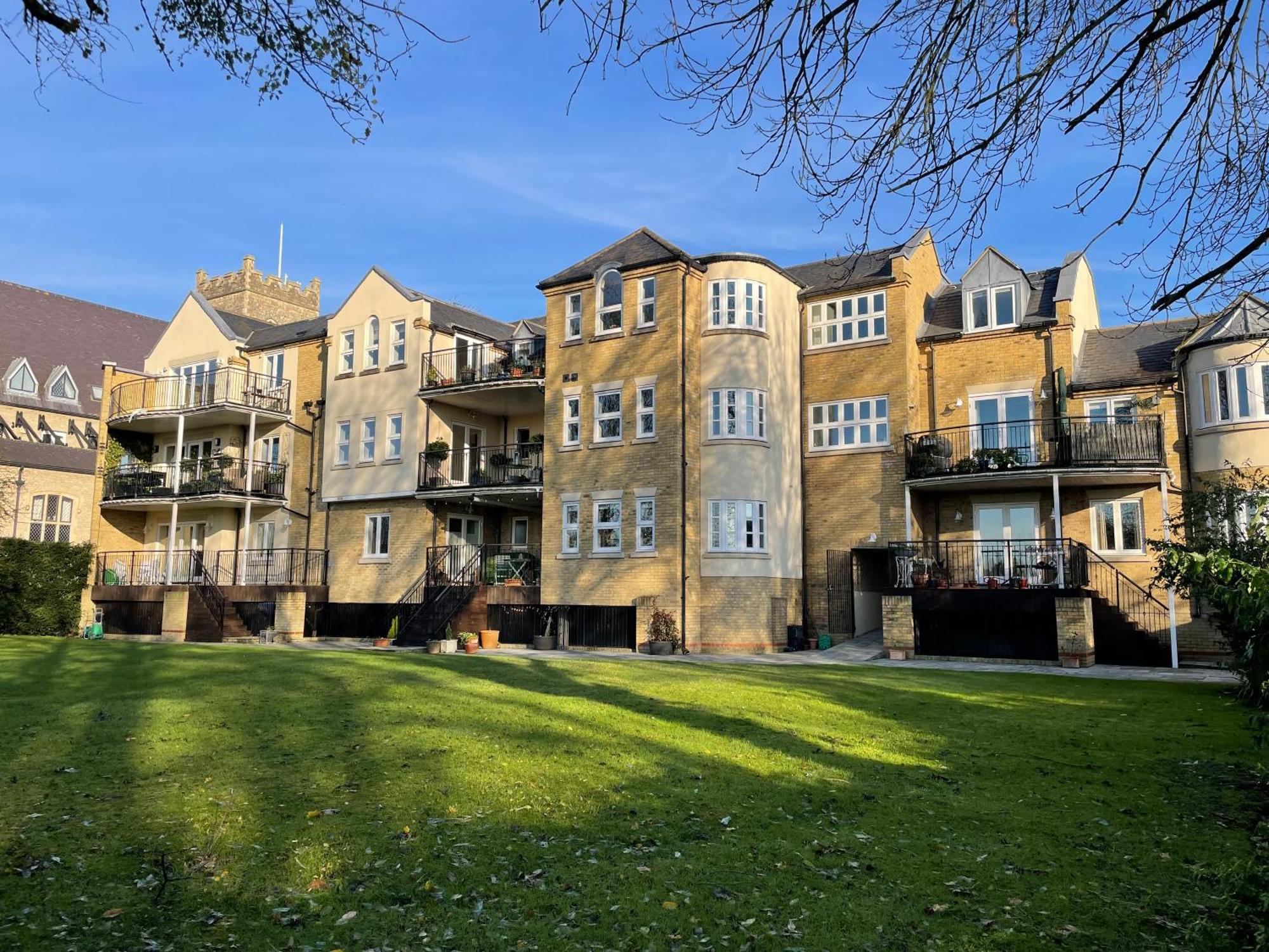 Top Floor En-Suite Double Bedrooms With Great View Of Windsor Castle & Free Parking Zewnętrze zdjęcie